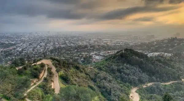 W jakim kraju jest Los Angeles? Odpowiedź i kluczowe fakty!
