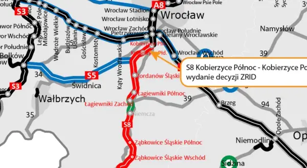 Mapa drogowa Dolnego Śląska z zaznaczonymi drogami S3, S5, S8 i A8. Widać m.in. Wrocław, Wałbrzych, Świdnicę, Legnicę i Opole. Wyróżniono odcinek S8 Kobierzyce Północ - Kobierzyce Południe.